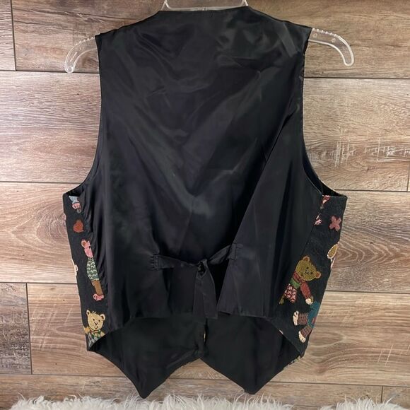 Women's Bear Pattern Vest - Black - Picture 4 of 7